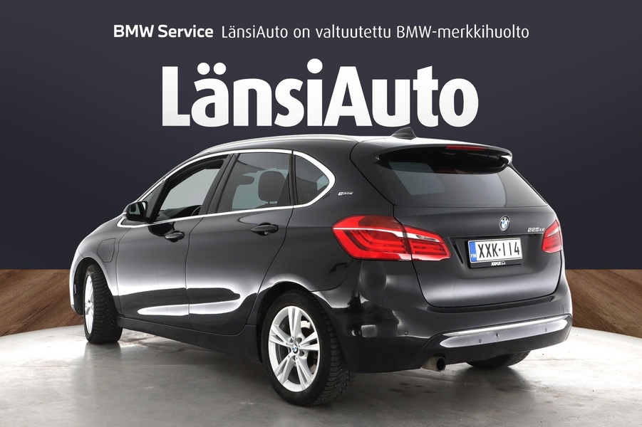 BMW 225 vaihtoauto