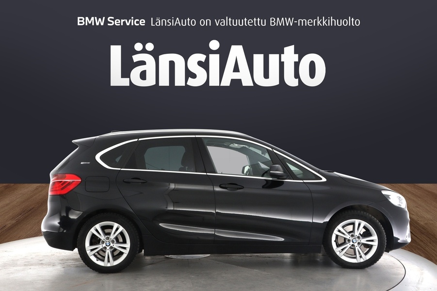 BMW 225 vaihtoauto