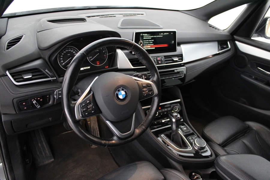 BMW 225 vaihtoauto