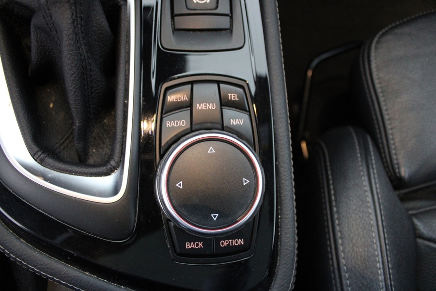 BMW 225 vaihtoauto