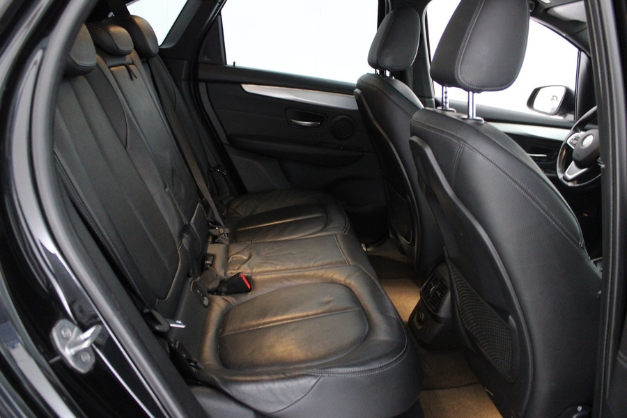 BMW 225 vaihtoauto