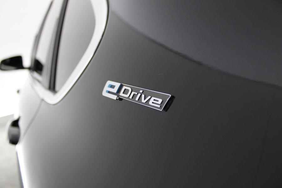 BMW 225 vaihtoauto