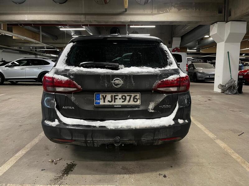 Opel Astra vaihtoauto