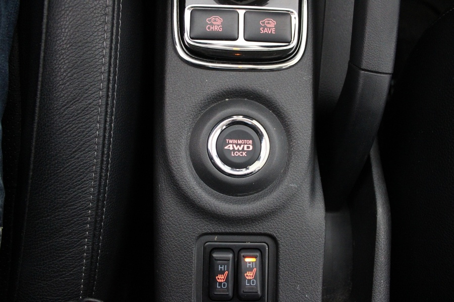 Mitsubishi Outlander PHEV vaihtoauto