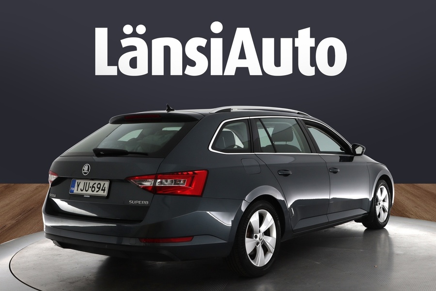 Skoda Superb vaihtoauto