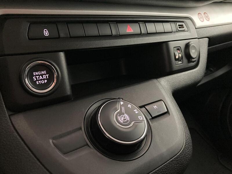 Opel Zafira vaihtoauto