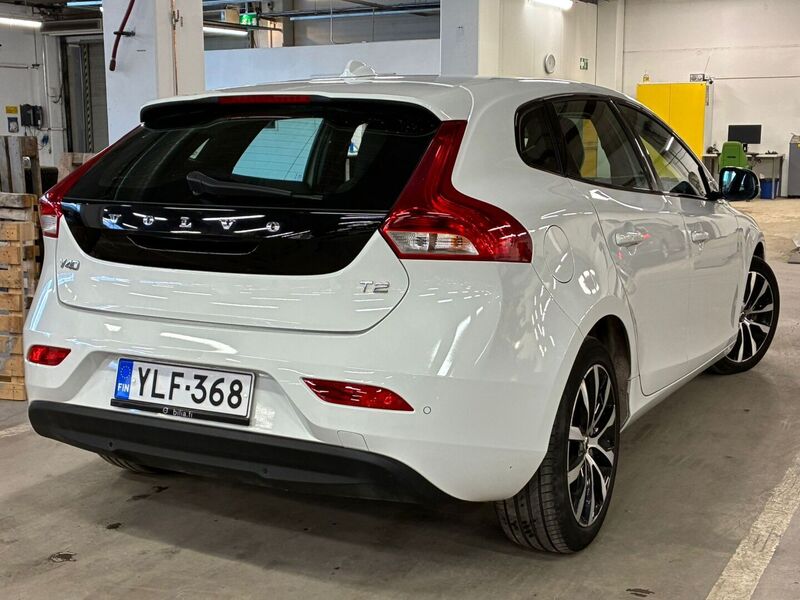Volvo V40 vaihtoauto