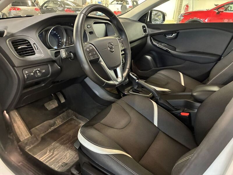 Volvo V40 vaihtoauto