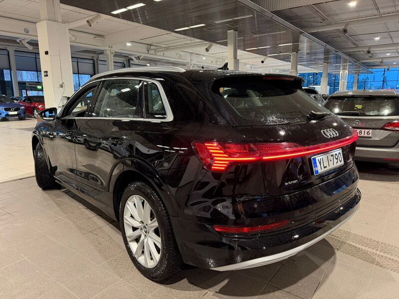 Audi e-tron vaihtoauto