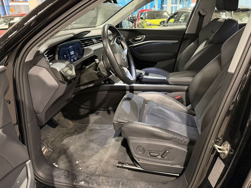 Audi e-tron vaihtoauto