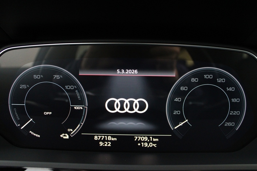 Audi e-tron vaihtoauto