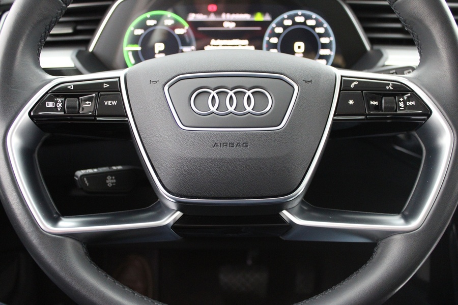 Audi e-tron vaihtoauto