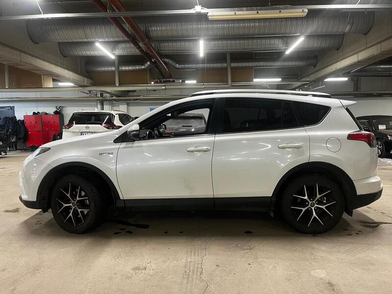 Toyota RAV4 vaihtoauto