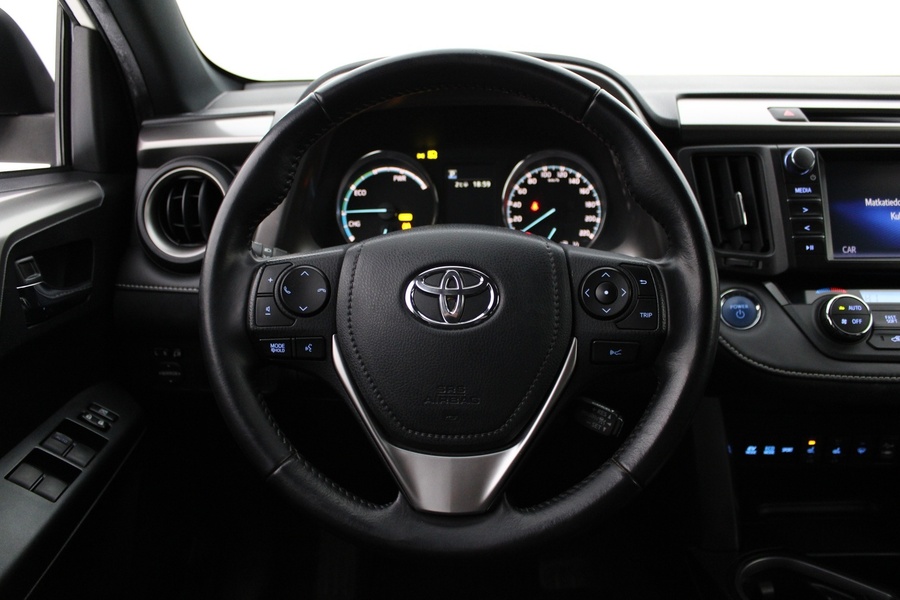 Toyota RAV4 vaihtoauto