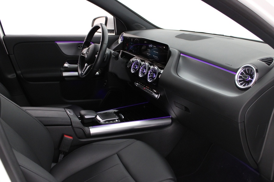 Mercedes-Benz EQA vaihtoauto