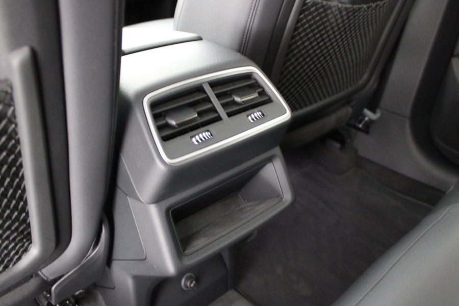 Audi Q8 e-tron vaihtoauto