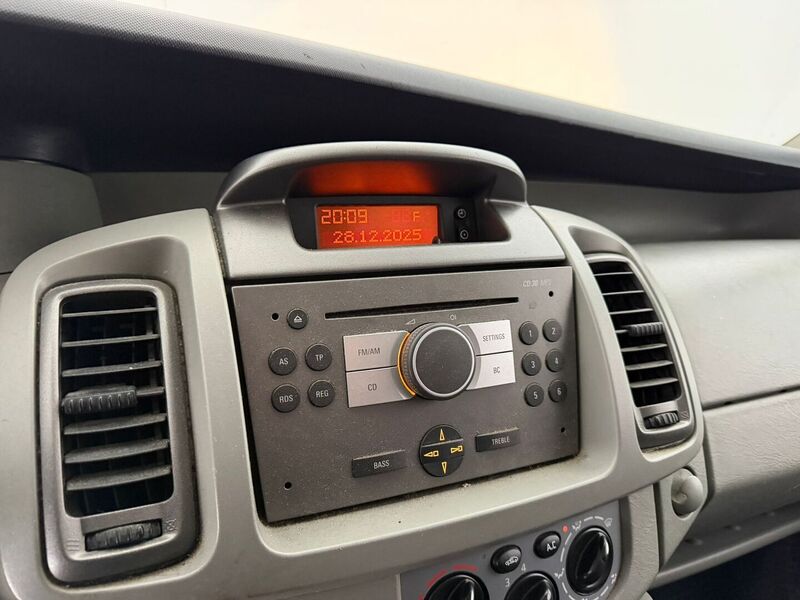 Opel Vivaro vaihtoauto