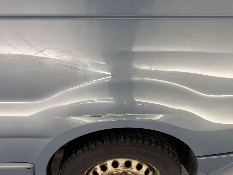 Opel Vivaro vaihtoauto