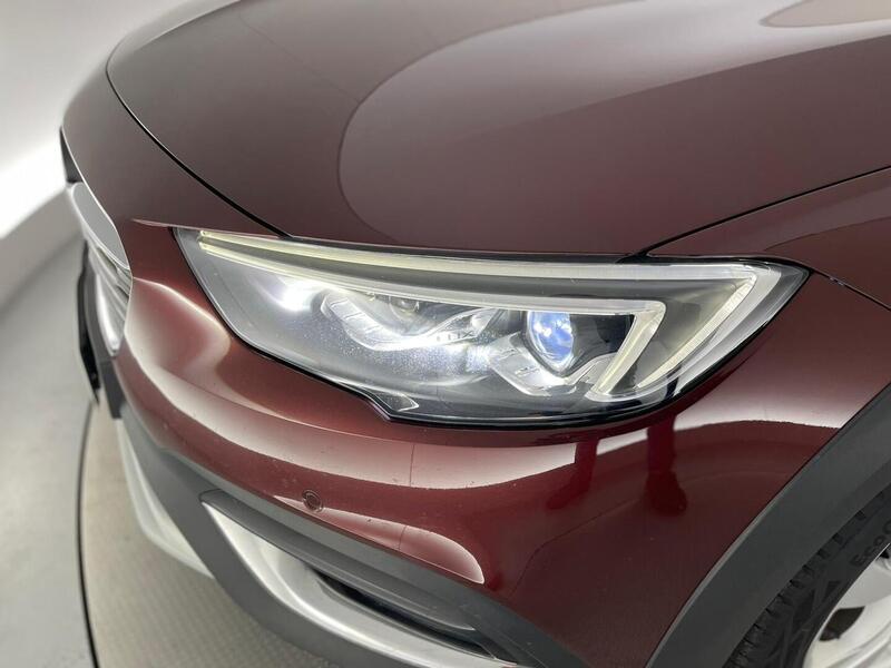 Opel Insignia vaihtoauto