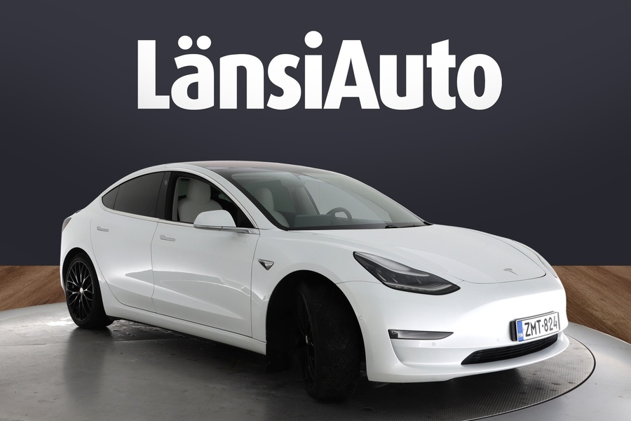 Tesla Model 3 vaihtoauto