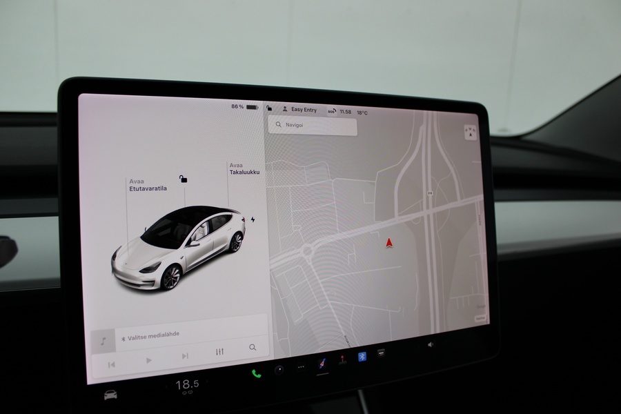 Tesla Model 3 vaihtoauto