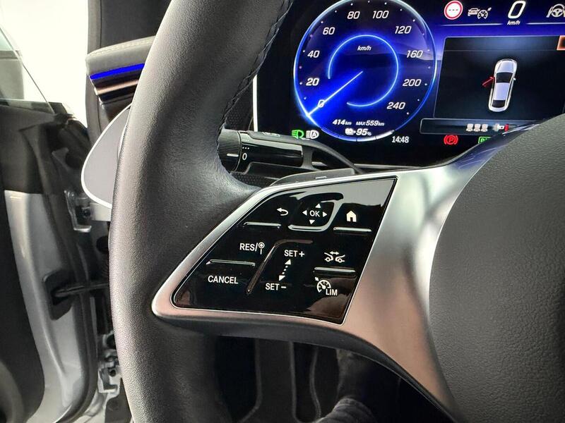 Mercedes-Benz EQE vaihtoauto