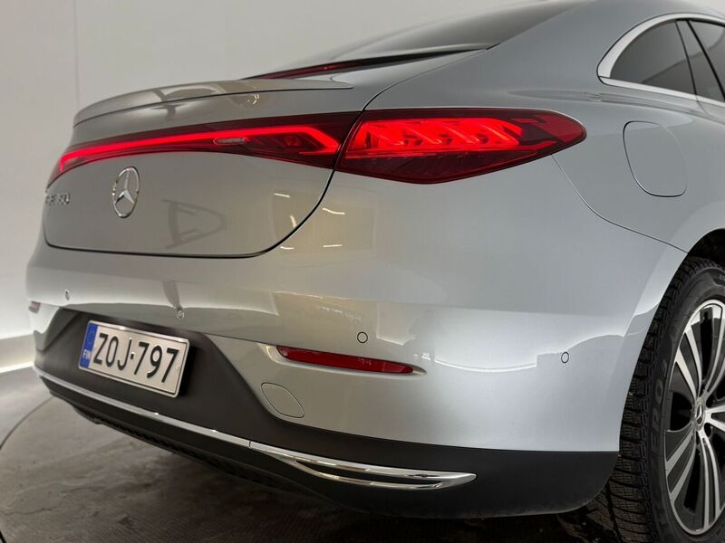 Mercedes-Benz EQE vaihtoauto