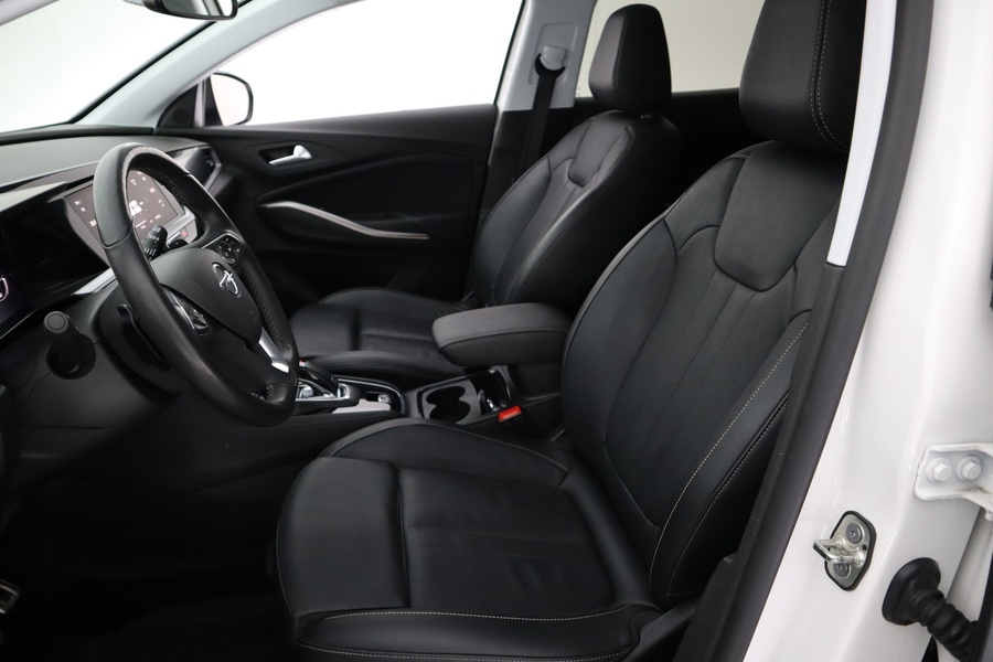 Opel Grandland vaihtoauto