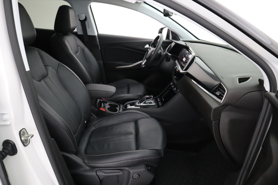 Opel Grandland vaihtoauto