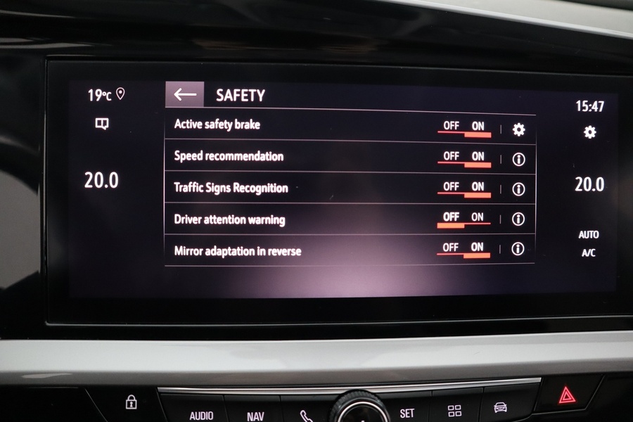 Opel Grandland vaihtoauto