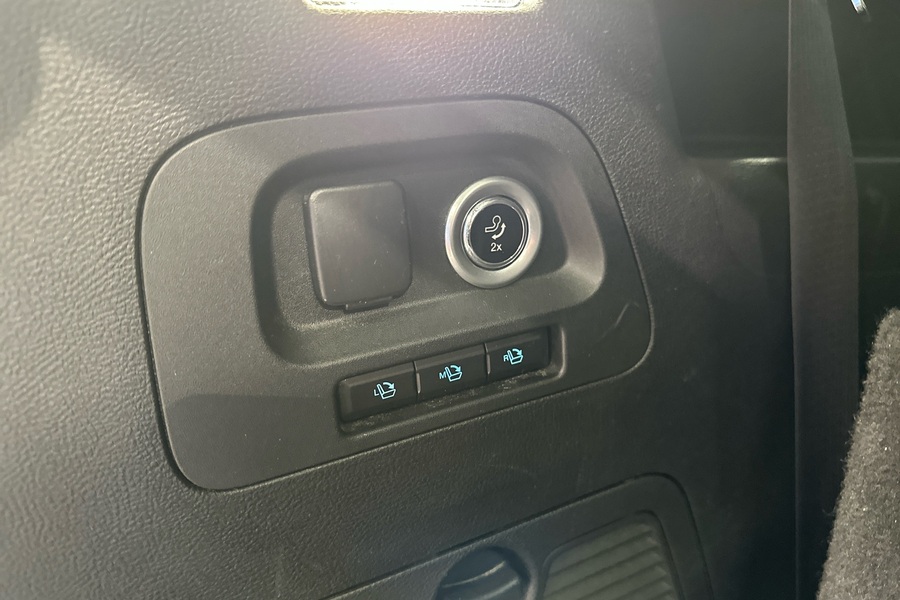 Ford S-MAX vaihtoauto