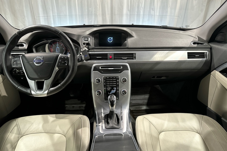 Volvo V70 vaihtoauto