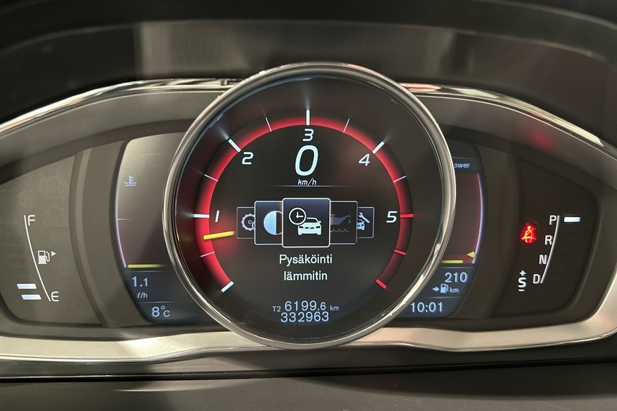 Volvo V70 vaihtoauto