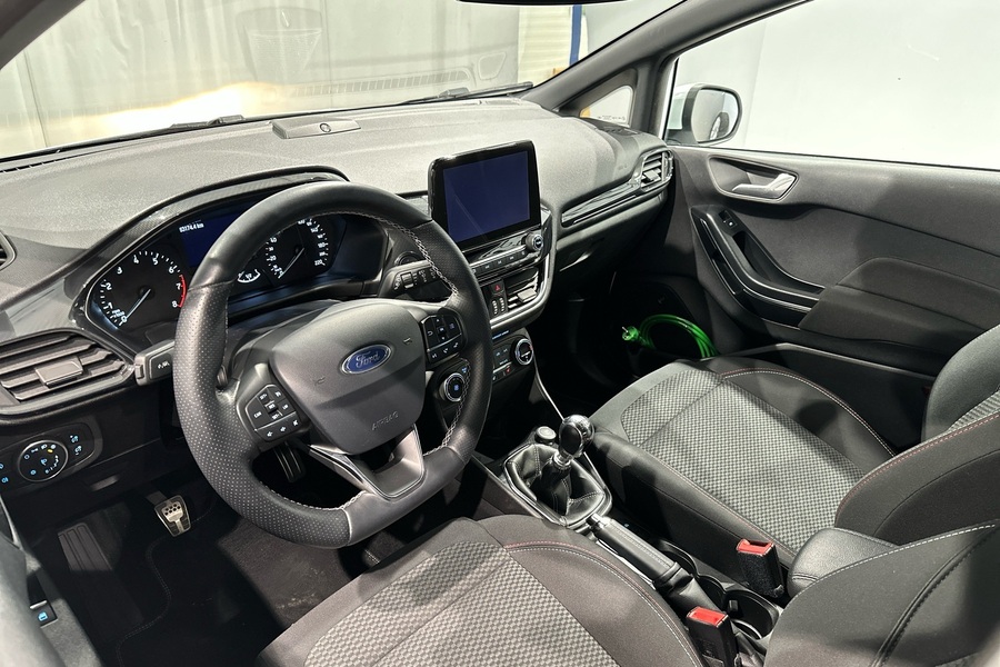 Ford Fiesta vaihtoauto