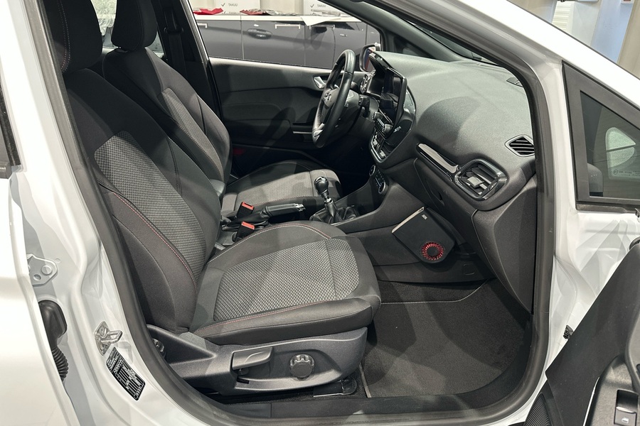 Ford Fiesta vaihtoauto