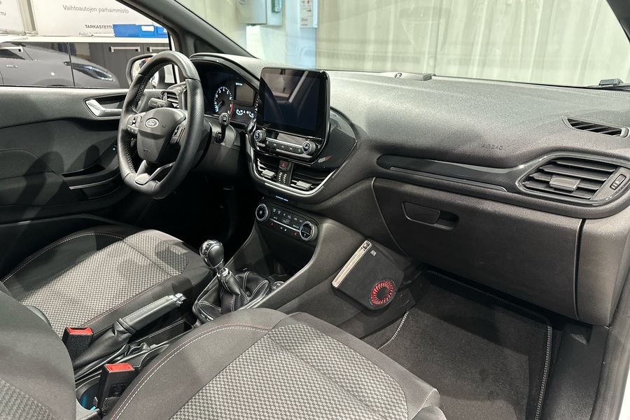 Ford Fiesta vaihtoauto