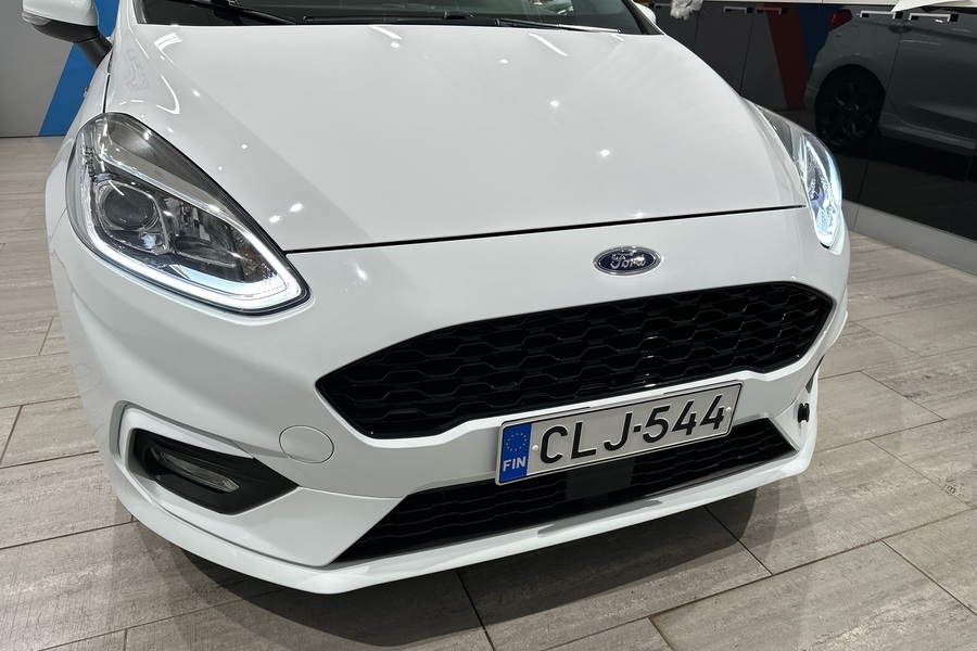 Ford Fiesta vaihtoauto