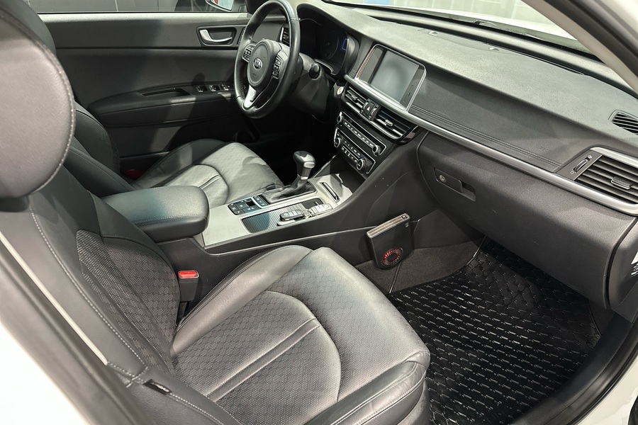 Kia Optima vaihtoauto