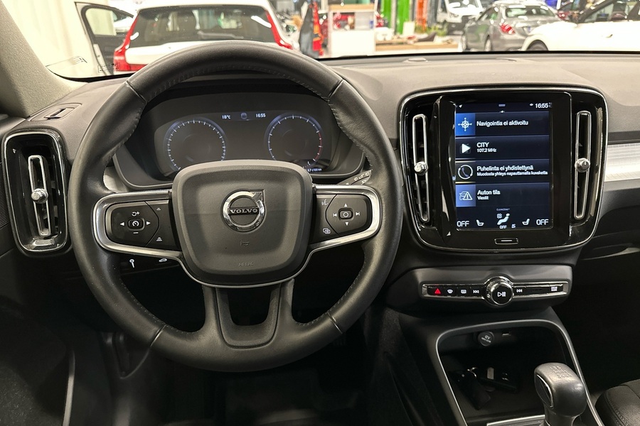 Volvo XC40 vaihtoauto