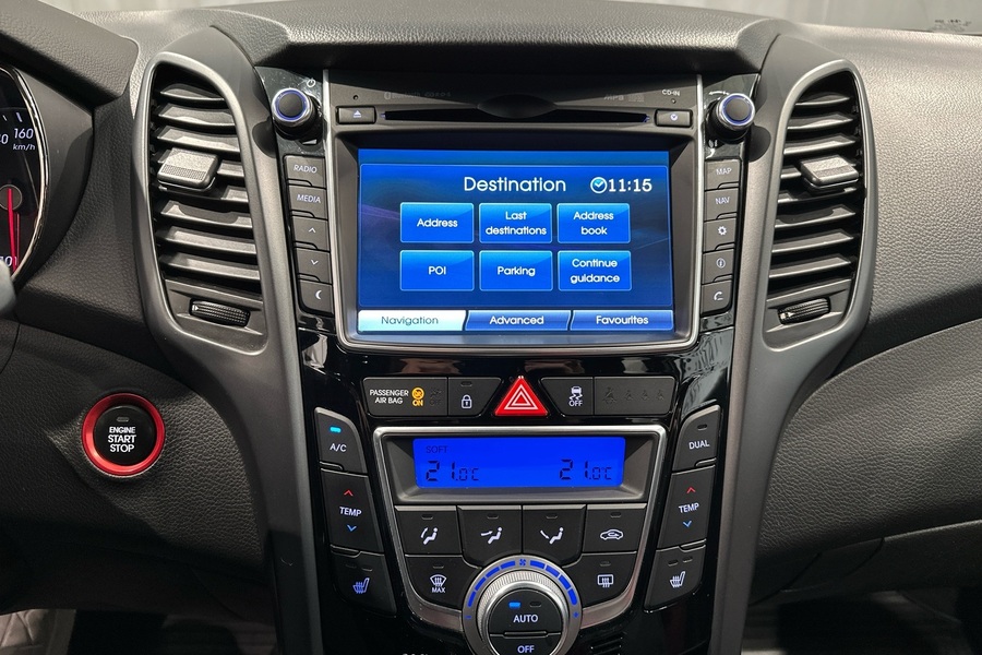 Hyundai i30 5d vaihtoauto