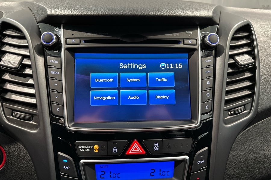 Hyundai i30 5d vaihtoauto