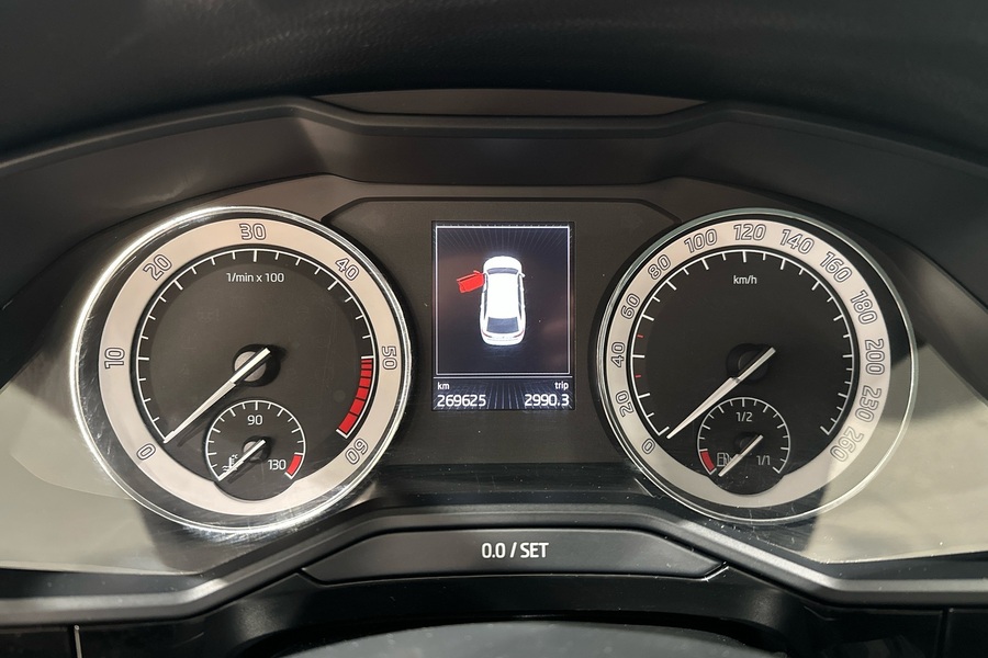 Skoda Superb vaihtoauto