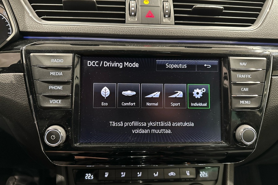 Skoda Superb vaihtoauto