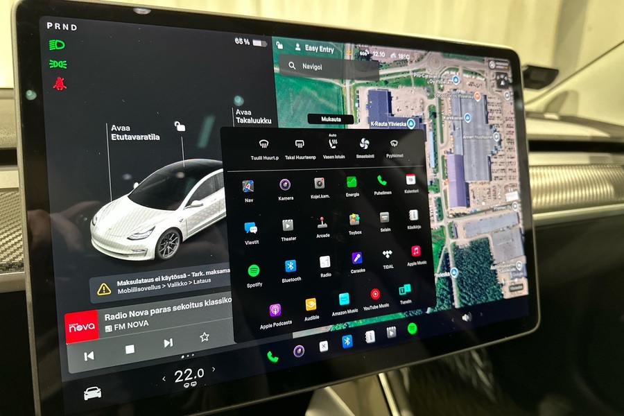 Tesla Model 3 vaihtoauto