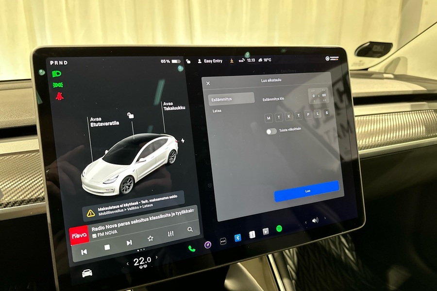 Tesla Model 3 vaihtoauto