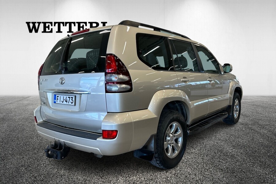 Toyota Land Cruiser vaihtoauto