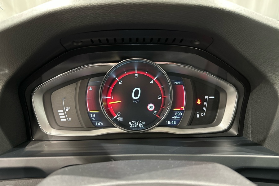 Volvo V60 Cross Country vaihtoauto