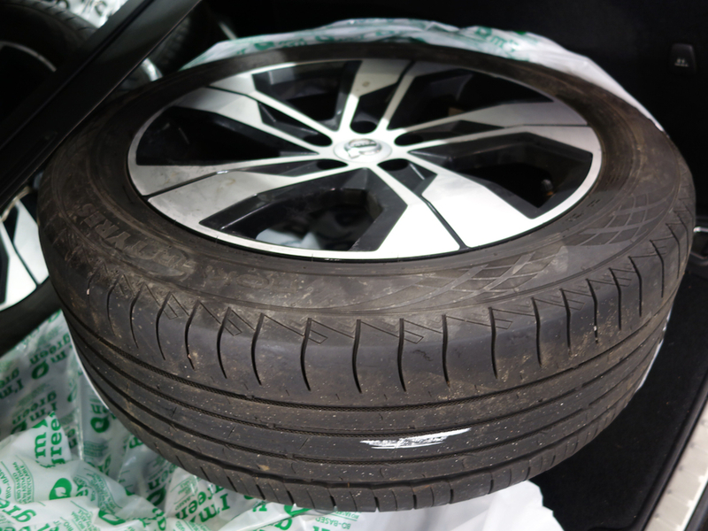 Volvo V60 Cross Country vaihtoauto