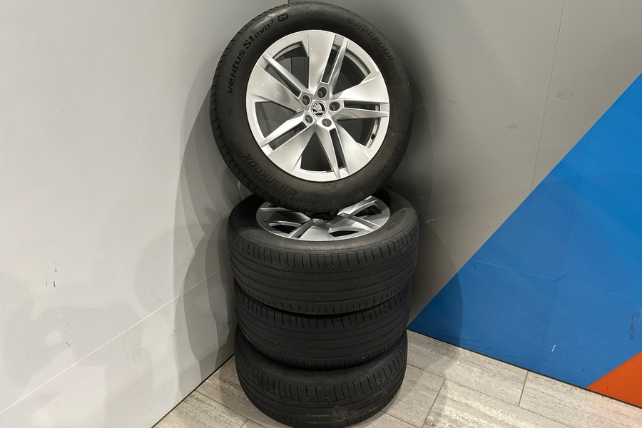 Skoda Enyaq vaihtoauto