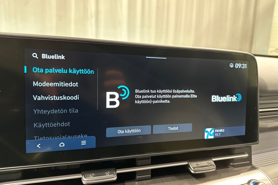 Hyundai KONA Hybrid vaihtoauto